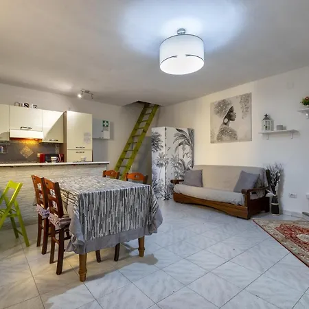 La Casetta Bianca Apartment Sassari