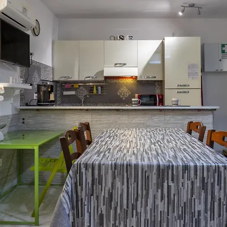 Apartment La Casetta Bianca Sassari